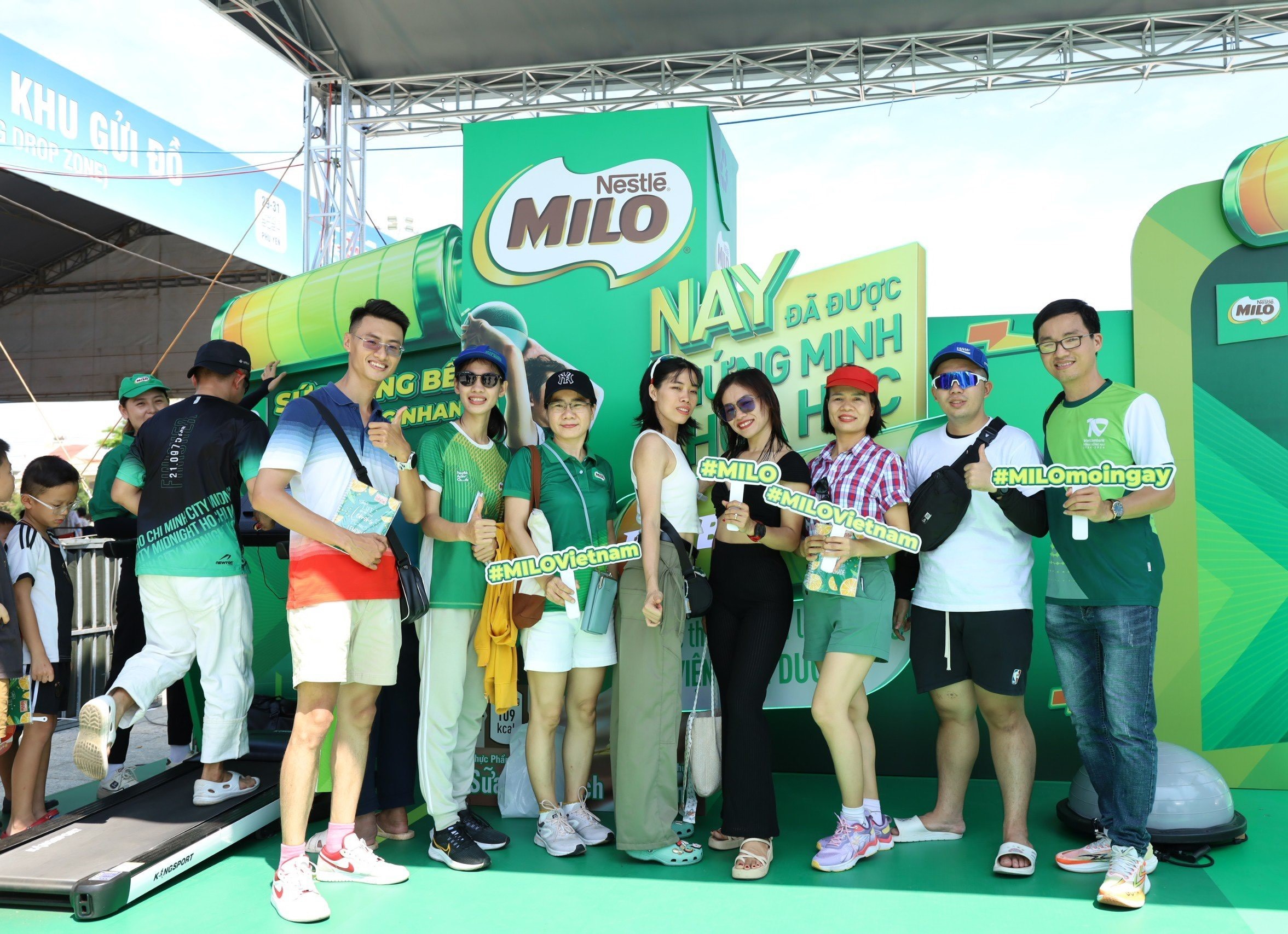 van-dong-vien-tham-gia-cac-hoat-dong-y-nghia-nang-cao-suc-ben-cua-nhan-hang-milo-trong-khuon-kho-tien-phong-marathon-2024-1712043199.jpg