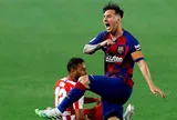 Messi có bàn thứ 700, nhưng La Liga đang rời xa Barca
