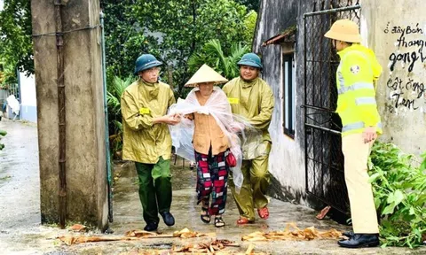 Bộ Công an huy động hơn 100.000 người tham gia trực, ứng trực phòng chống bão số 3 và mưa lũ