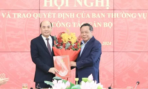 Điều động, bổ nhiệm cán bộ chủ chốt ở Hà Nội và 4 tỉnh