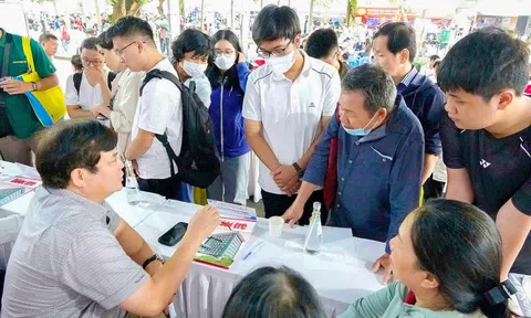 Xét tuyển sớm: Mất công bằng, rối loạn hệ thống