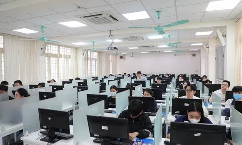 Đăng kí thi đánh giá năng lực Đại học Quốc gia Hà Nội: Đạt gần 100% sau 3 tiếng mở cổng đăng ký