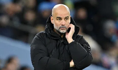 Pep Guardiola chỉ trích chất lượng bóng ở FA Cup