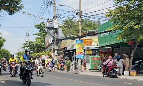 Hai anh em rượt đuổi nhau trên đường, người tử vong kẻ bị thương