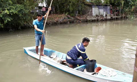 Nhậu xong đi tắm kênh, người đàn ông đuối nước tử vong