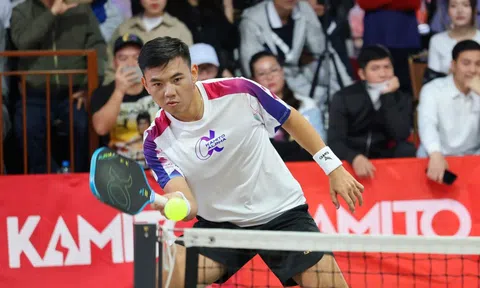 Tay vợt số 1 Việt Nam Lý Hoàng Nam đọ sức tay vợt pickleball top 1 thế giới U17