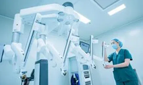 Robot Da Vinci Xi hỗ trợ 120 loại phẫu thuật phức tạp có mặt tại TP.HCM