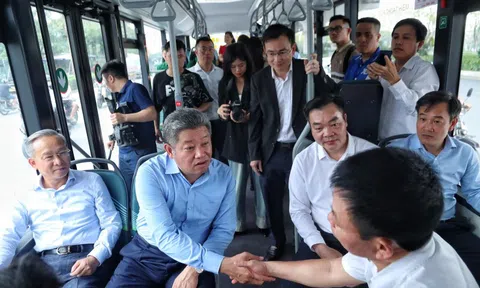 15 tuyến xe buýt Hà Nội được 'xanh hoá'