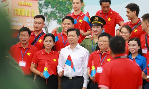 Khởi động Hành trình Tuổi trẻ vì biển, đảo quê hương năm 2025