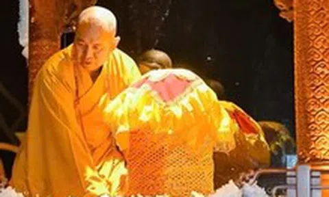 Toàn cảnh hành trình cung thỉnh xá lợi Đức Phật về tôn trí tại chùa Thanh Tâm