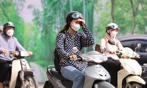 Miền Bắc tăng nhiệt trước khi đón mưa dông