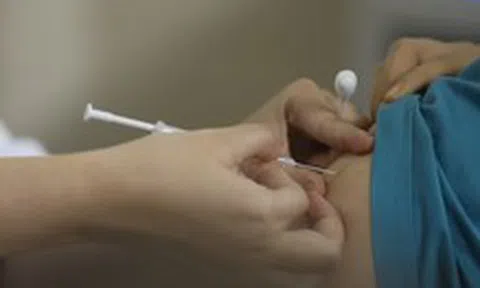 Đưa vào sử dụng thuốc tiêm điều trị 15 loại ung thư