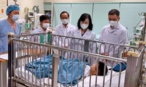 Vụ tố ‘nộp đủ tiền mới cấp cứu’: Sức khỏe cháu bé tiến triển tốt, công an cùng vào cuộc rà soát
