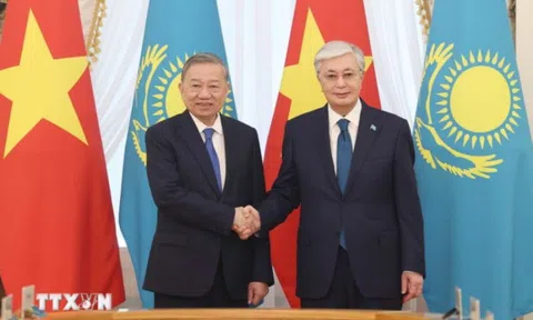 Tổng Bí thư Tô Lâm hội đàm với Tổng thống Kazakhstan