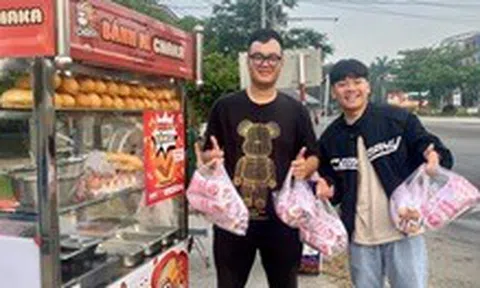 Sinh viên được hỗ trợ để đưa ý tưởng khởi nghiệp xe bán bánh mì ra đường phố