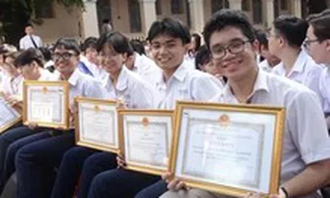 Ngoại ngữ dẫn đầu lựa chọn thi tốt nghiệp THPT năm 2025 của học sinh lớp 12 TP.HCM