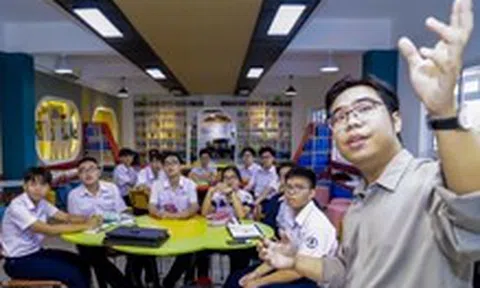 Sau khi có kết quả khảo sát tiếng Anh, giáo viên có phải đi học lại?