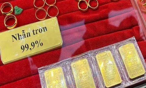 Giá bật tăng, chênh lệch vàng nhẫn và SJC nới rộng