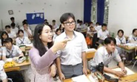 Dự kiến bỏ hình thức kỷ luật đình chỉ học tập: Lo giáo viên, nhà trường gặp khó