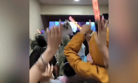 Cảnh tượng chưa từng thấy ở sân Mỹ Đình