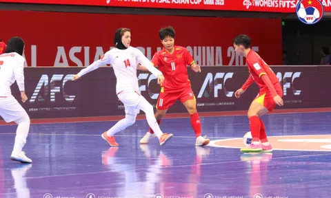 Futsal nữ Việt Nam giành ngôi nhất bảng sau trận hòa Iran, sẵn sàng cho tứ kết châu Á