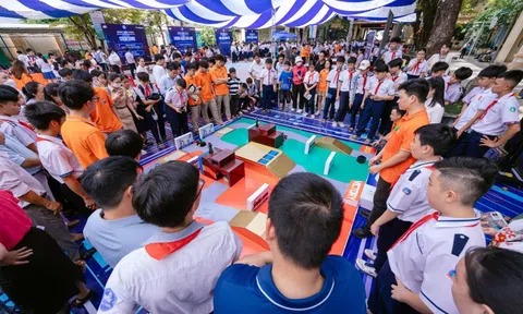THPT FPT Đà Nẵng lan toả trải nghiệm stem cùng học sinh Quảng Ngãi