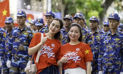 Hải Phòng rực rỡ cờ hoa mừng kỷ niệm 70 năm Ngày giải phóng