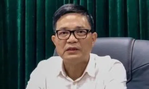 Bắt tạm giam nguyên cục trưởng Cục An toàn thực phẩm Bộ Y tế cùng 4 đồng phạm