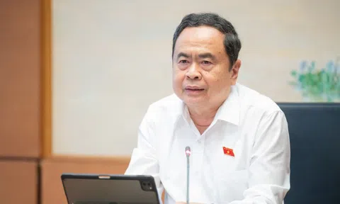 Ủy ban Thường vụ Quốc hội ban hành các nghị quyết về công tác cán bộ