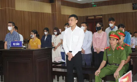 Thủ đoạn 'đẩy' dân gặp 'cò' của nhóm cán bộ chi nhánh văn phòng đăng ký đất đai
