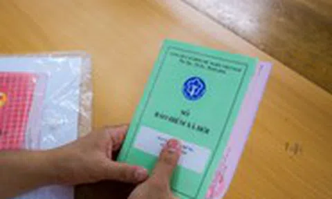 Tôi 61 tuổi đến cuối năm nay nghỉ hưu, xin nghỉ trước 3 tháng được không?