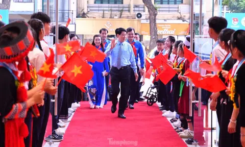 Chủ tịch nước Lương Cường dự Lễ tuyên dương Cháu ngoan Bác Hồ toàn quốc lần thứ X