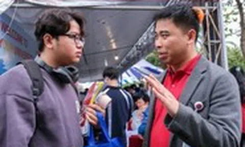 Hàng loạt trường đại học mở cổng đăng ký xét tuyển học bạ, IELTS từ 15-5
