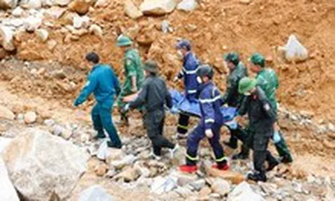 Tìm thấy 5 thi thể nạn nhân vụ sạt lở thủy điện Tả Páo Hồ 1A