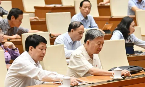 Không được hồi tố để xử lý bất lợi cho doanh nghiệp