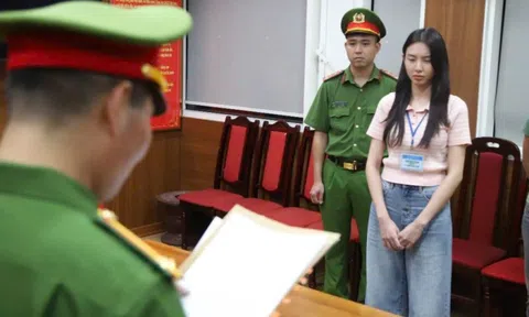Bắt tạm giam Hoa hậu Nguyễn Thúc Thuỳ Tiên