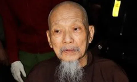 Tuyên phạt ông Lê Tùng Vân mức án 3 năm tù về tội loạn luân