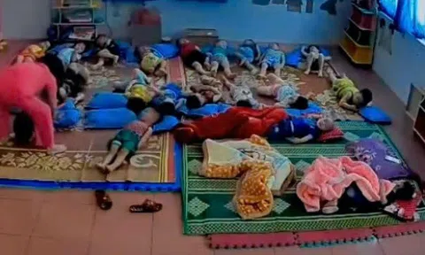 Hòa Bình: Đình chỉ công việc, đề nghị công an điều tra cô giáo đánh học sinh mầm non