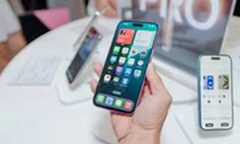 Căng thẳng thuế quan, Thế Giới Di Động nói gì về giá iPhone?