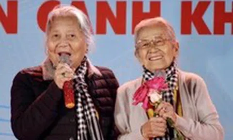 Văn nghệ sĩ TP.HCM hành trình Theo dấu chân cuộc Tổng tiến công và nổi dậy mùa xuân năm 1975