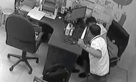 Công an điều tra bác sĩ một phòng khám ở Đồng Nai đâm đồng nghiệp trọng thương
