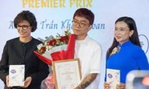 Bạn có dám tự hào về người mẹ bán hột vịt lộn không?