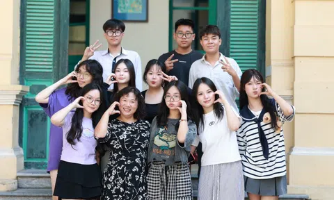 Giáo viên gợi ý cách làm bài thi tiếng Anh vào lớp 10 ‘ăn’ điểm