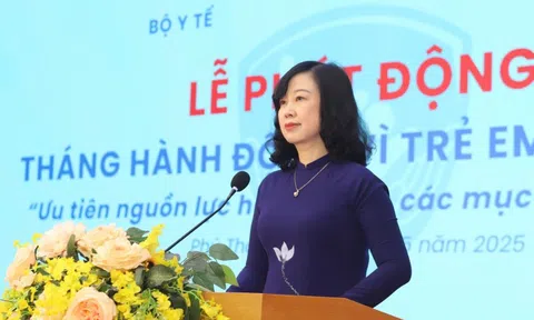 Bộ trưởng Y tế phát động Tháng hành động vì trẻ em tại Phú Thọ