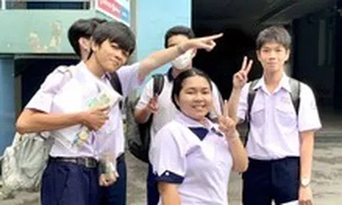 Thí sinh thoải mái vì đề thi đánh giá năng lực đợt 2 vừa sức, 16-6 công bố kết quả thi