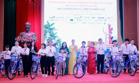 Hơn 2,8 tỉ đồng hỗ trợ trẻ em, gia đình chính sách tại Bến Tre