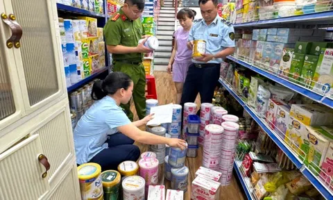 Phát hiện hàng trăm hộp sữa bột trẻ em nhập lậu
