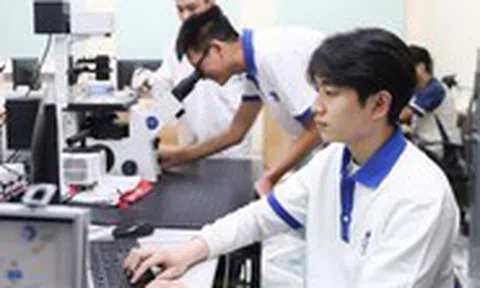 Trường đại học Công nghệ dự kiến bỏ xét tuyển khối D01