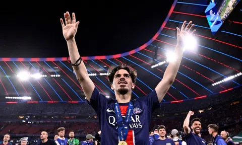 Bây giờ, Messi nợ Vitinha một lời xin lỗi