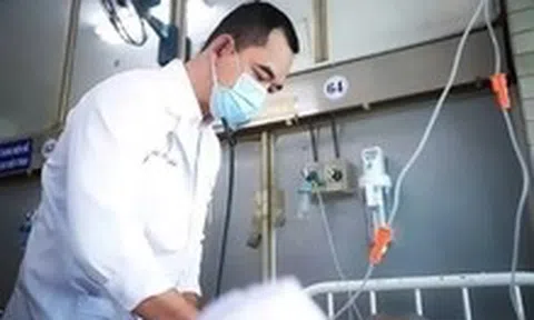 Nữ nạn nhân vụ sập tường ở Long An được cứu sống